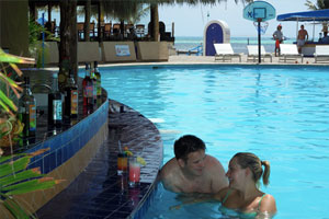 Bar El Ancla - Aquamarina Beach Resort